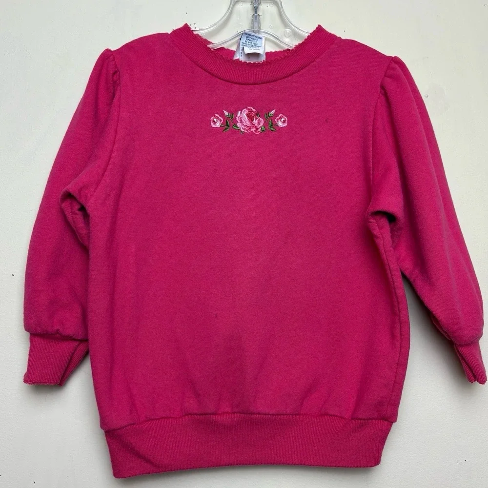 Vintage 1990s Oshkosh B'Gosh USA Girls 4T Embroidered Rose Pullover Sweatshirt